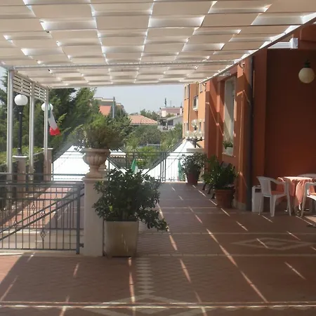La Perla Del Gargano 3*