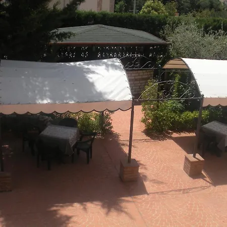 La Perla Del Gargano Hotel 3*