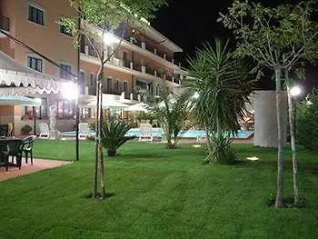 La Perla Del Gargano Hotel