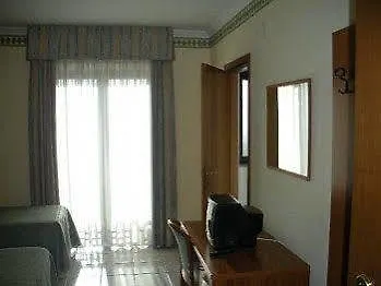 Hotel La Perla Del Gargano 3*